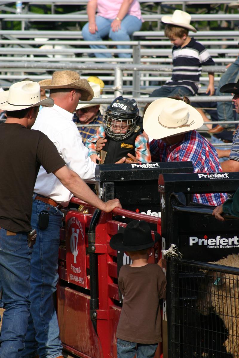 Rodeo Mutton Bustin MBCL 03.jpg